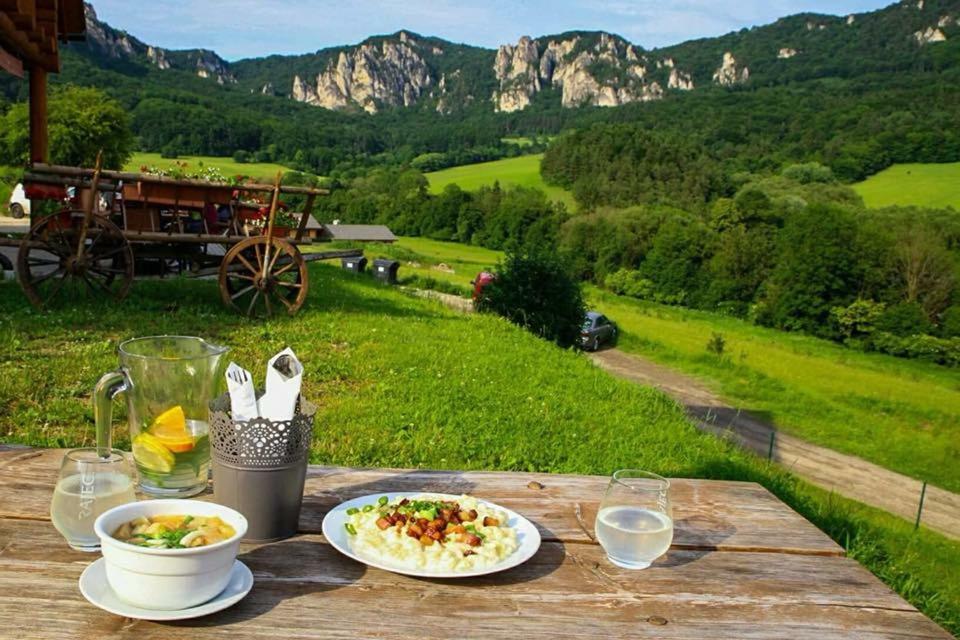 Villa Koliba Pod Skalami Sulov Exterior foto